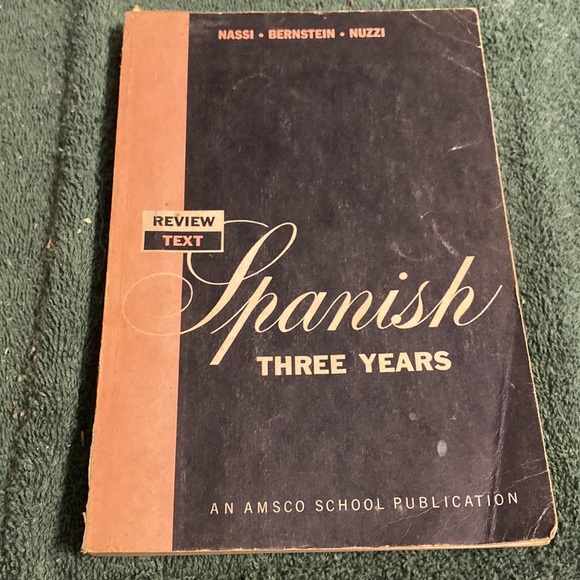 Bundle of five paperback, Spanish language resources - Picture 6 of 6
